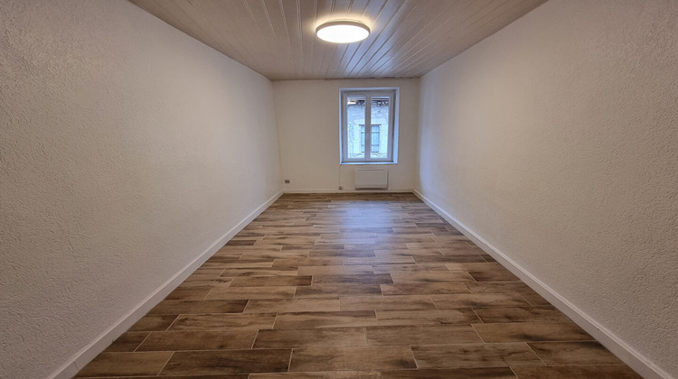 Ma-Cabane - Location Appartement MONTREAL-LA-CLUSE, 41 m²