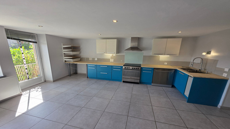 Ma-Cabane - Location Appartement MONTREAL-LA-CLUSE, 73 m²