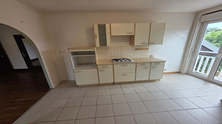 Ma-Cabane - Location Appartement MONTREAL-LA-CLUSE, 48 m²