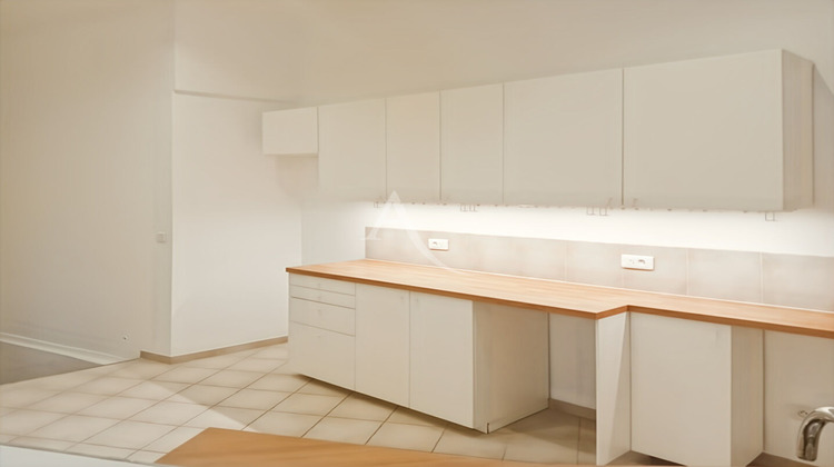 Ma-Cabane - Location Appartement MONTREUIL, 100 m²