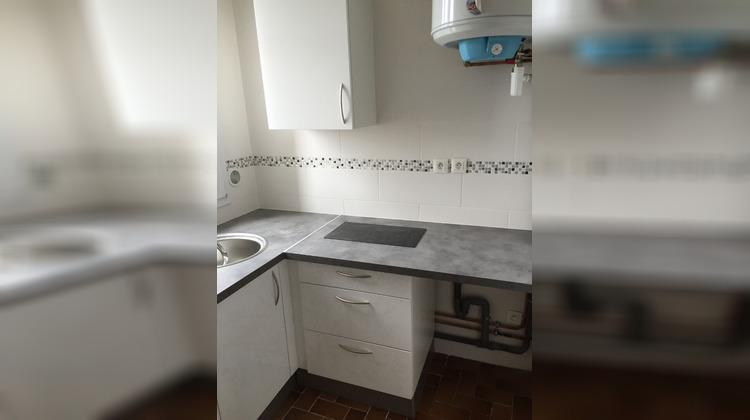 Ma-Cabane - Location Appartement MONTREUIL, 28 m²