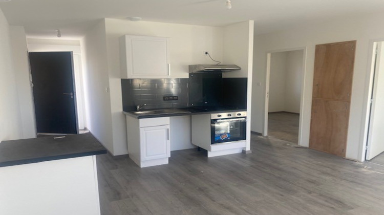 Ma-Cabane - Location Appartement MONTREVEL EN BRESSE, 47 m²