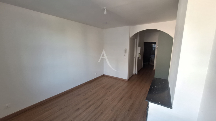 Ma-Cabane - Location Appartement MONTRICHARD, 25 m²