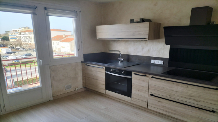 Ma-Cabane - Location Appartement MONTROND-LES-BAINS, 62 m²