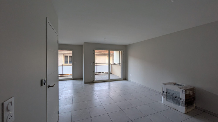 Ma-Cabane - Location Appartement Montrond-les-Bains, 72 m²