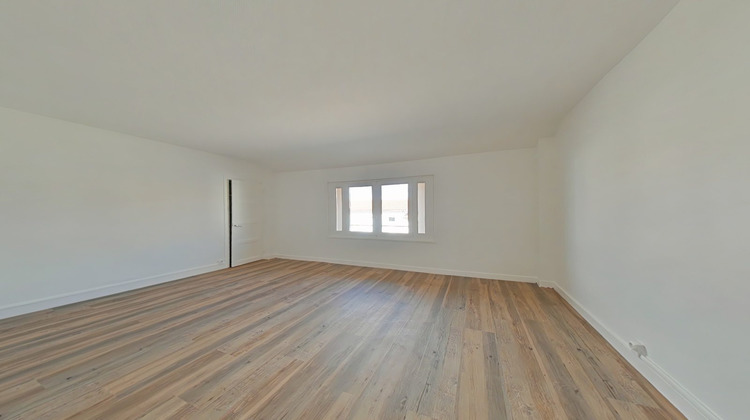 Ma-Cabane - Location Appartement Montrond-les-Bains, 49 m²