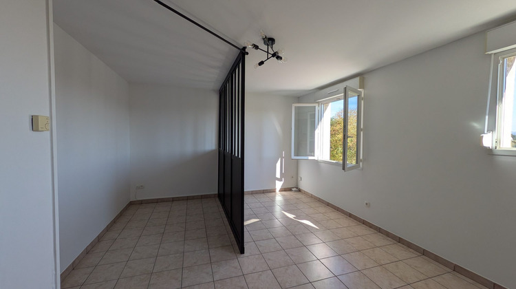 Ma-Cabane - Location Appartement Montrond-les-Bains, 32 m²