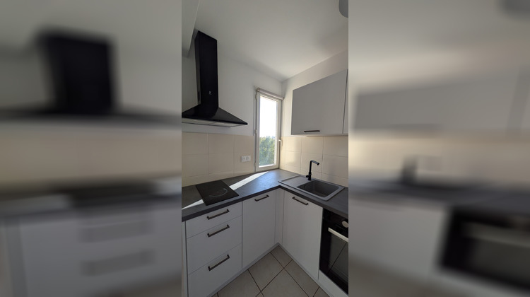 Ma-Cabane - Location Appartement Montrond-les-Bains, 32 m²