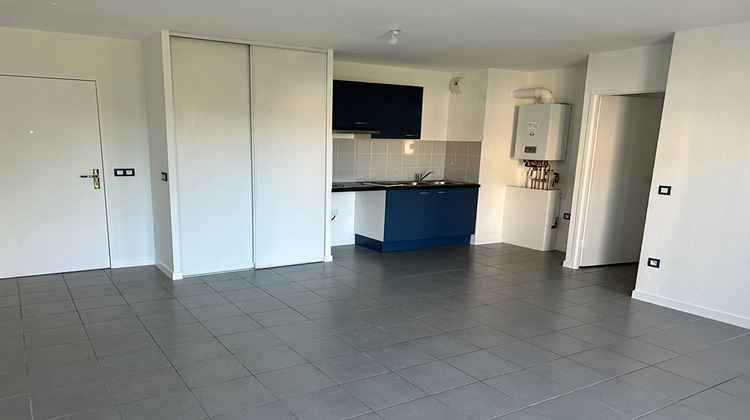 Ma-Cabane - Location Appartement MONTUSSAN, 61 m²
