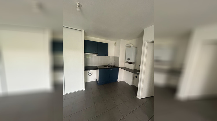 Ma-Cabane - Location Appartement MONTUSSAN, 61 m²