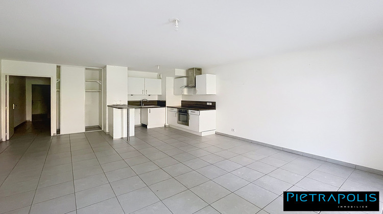 Ma-Cabane - Location Appartement Morancé, 70 m²