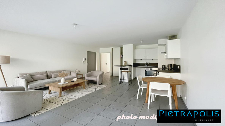 Ma-Cabane - Location Appartement Morancé, 70 m²