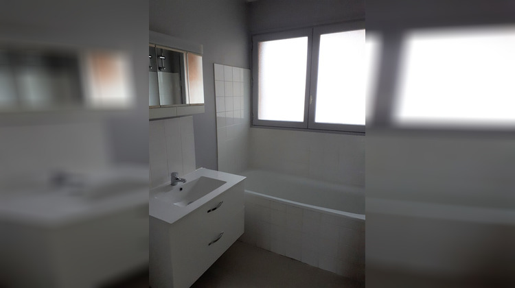 Ma-Cabane - Location Appartement MORDELLES, 61 m²