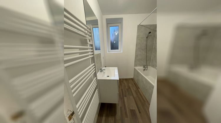 Ma-Cabane - Location Appartement MORHANGE, 61 m²