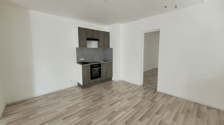 Ma-Cabane - Location Appartement MORHANGE, 92 m²