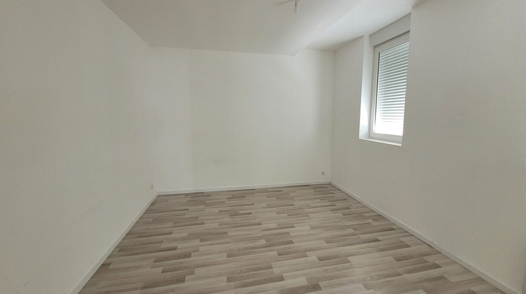 Ma-Cabane - Location Appartement MORHANGE, 92 m²