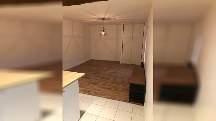 Ma-Cabane - Location Appartement MORIGNY-CHAMPIGNY, 29 m²