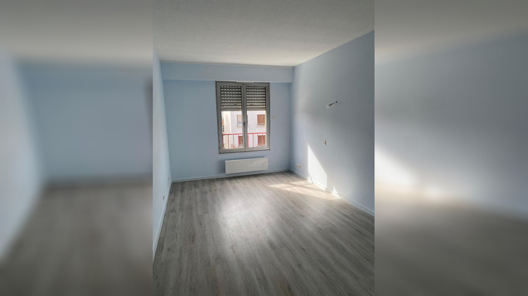 Ma-Cabane - Location Appartement MOULINS, 108 m²