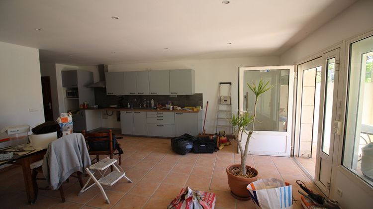 Ma-Cabane - Location Appartement MOURIES, 65 m²