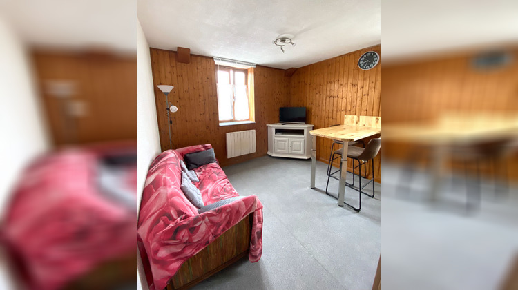 Ma-Cabane - Location Appartement MOUTHE, 28 m²