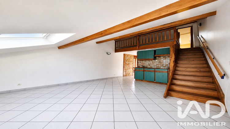 Ma-Cabane - Location Appartement Mouzon, 50 m²
