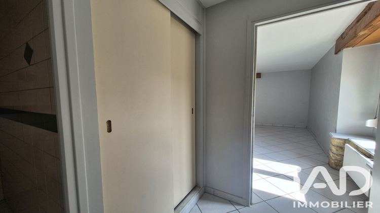 Ma-Cabane - Location Appartement Mouzon, 25 m²