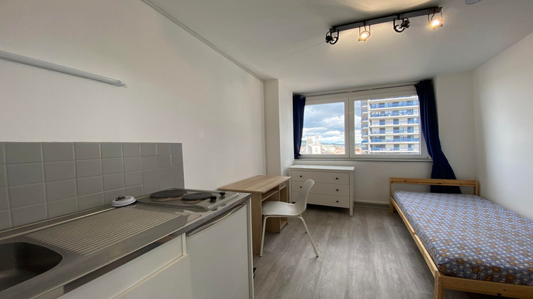 Ma-Cabane - Location Appartement Nancy, 10 m²