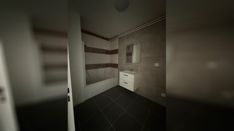 Ma-Cabane - Location Appartement NANCY, 67 m²