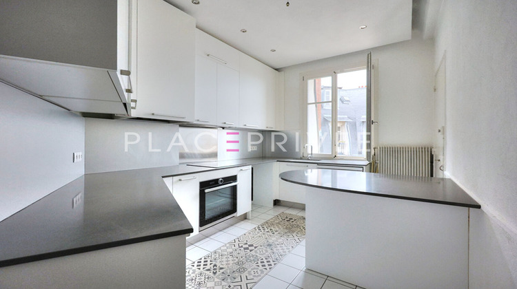 Ma-Cabane - Location Appartement NANCY, 163 m²