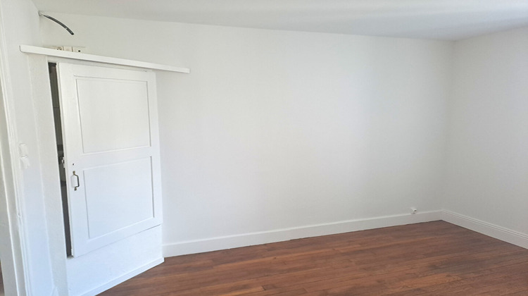 Ma-Cabane - Location Appartement NANCY, 38 m²