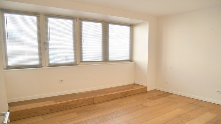 Ma-Cabane - Location Appartement NANTERRE, 91 m²