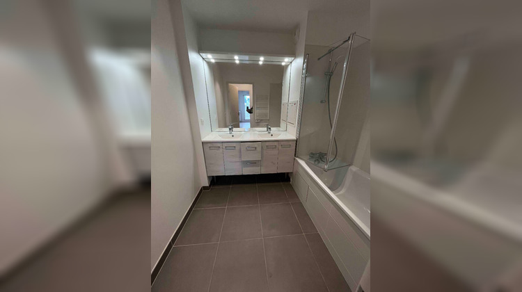 Ma-Cabane - Location Appartement NANTERRE, 103 m²