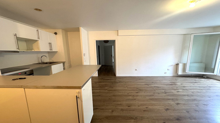 Ma-Cabane - Location Appartement NANTERRE, 60 m²