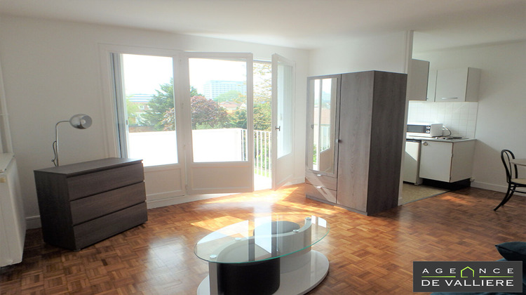 Ma-Cabane - Location Appartement NANTERRE, 28 m²