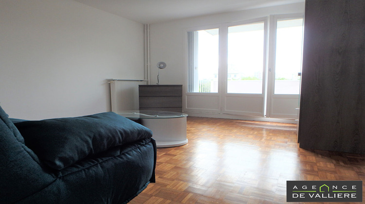 Ma-Cabane - Location Appartement NANTERRE, 28 m²