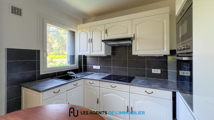 Ma-Cabane - Location Appartement NANTERRE, 30 m²