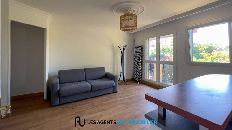 Ma-Cabane - Location Appartement NANTERRE, 30 m²