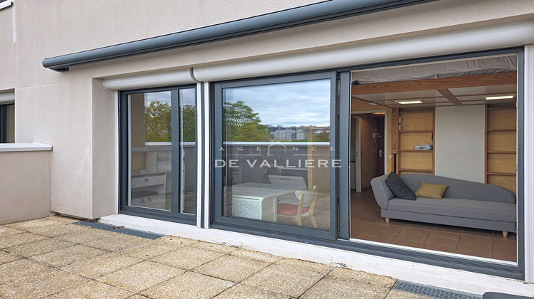 Ma-Cabane - Location Appartement NANTERRE, 25 m²