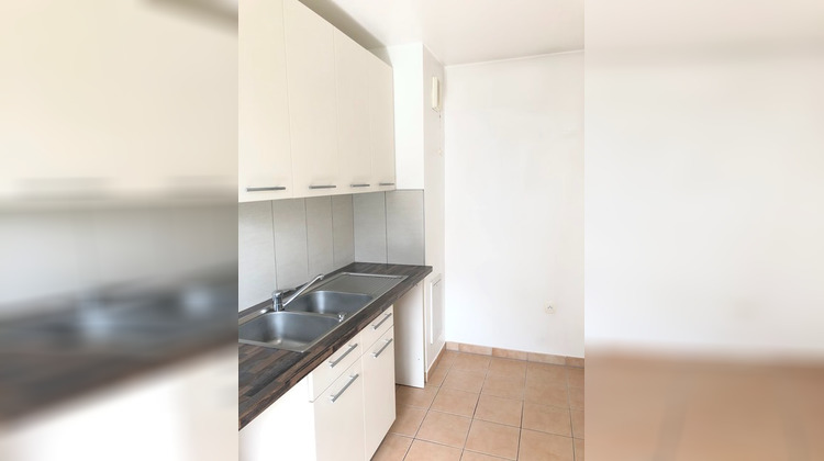 Ma-Cabane - Location Appartement NANTERRE, 64 m²