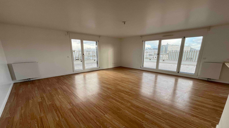 Ma-Cabane - Location Appartement NANTERRE, 103 m²