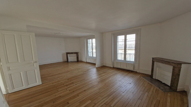 Ma-Cabane - Location Appartement NANTERRE, 67 m²