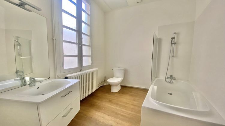 Ma-Cabane - Location Appartement NANTES, 140 m²