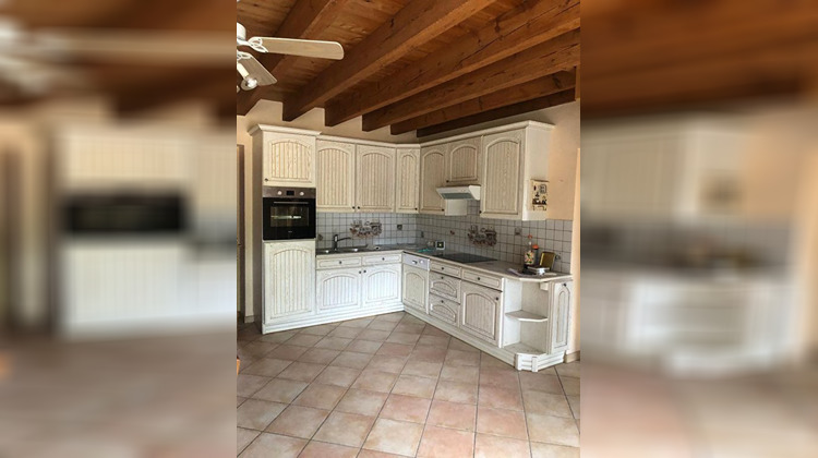 Ma-Cabane - Location Appartement NANTES, 227 m²
