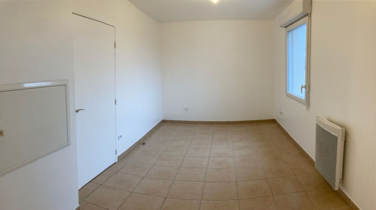 Ma-Cabane - Location Appartement NANTEUIL-LES-MEAUX, 28 m²