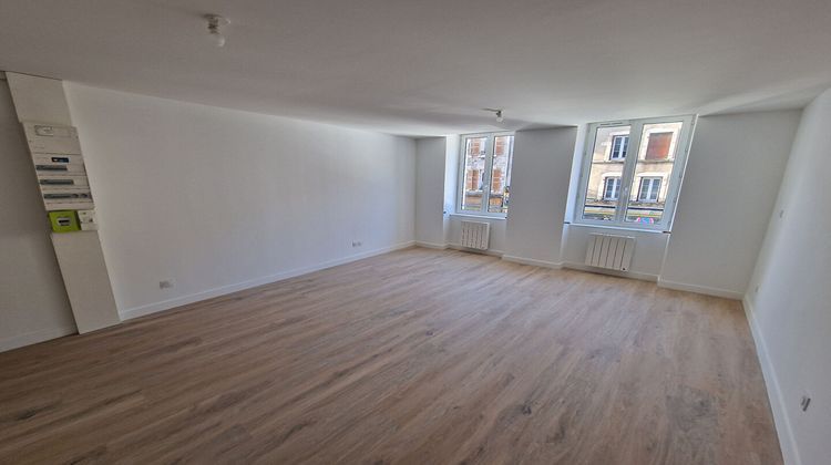 Ma-Cabane - Location Appartement NANTUA, 24 m²