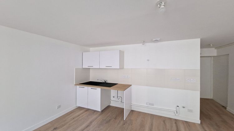 Ma-Cabane - Location Appartement NANTUA, 24 m²