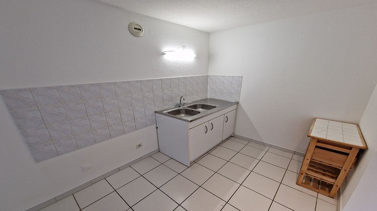 Ma-Cabane - Location Appartement NANTUA, 35 m²