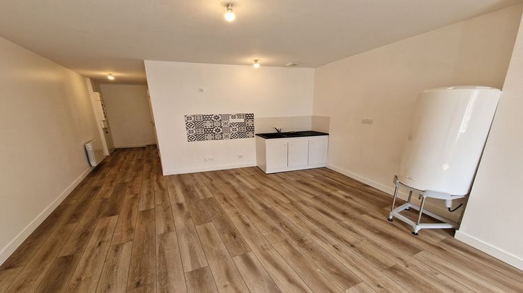 Ma-Cabane - Location Appartement NANTUA, 62 m²