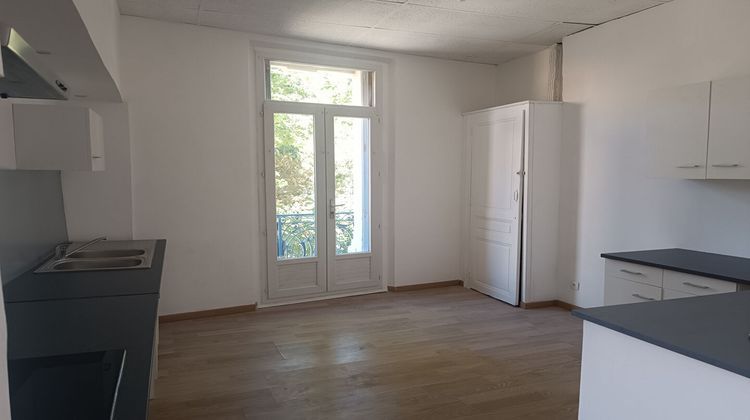 Ma-Cabane - Location Appartement NARBONNE, 65 m²