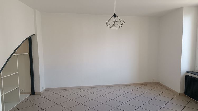 Ma-Cabane - Location Appartement NARBONNE, 61 m²